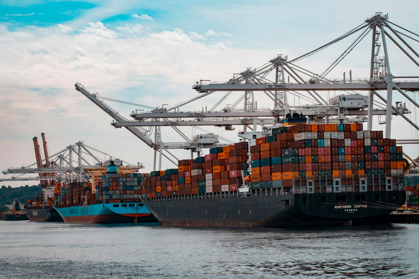 International shipping containers